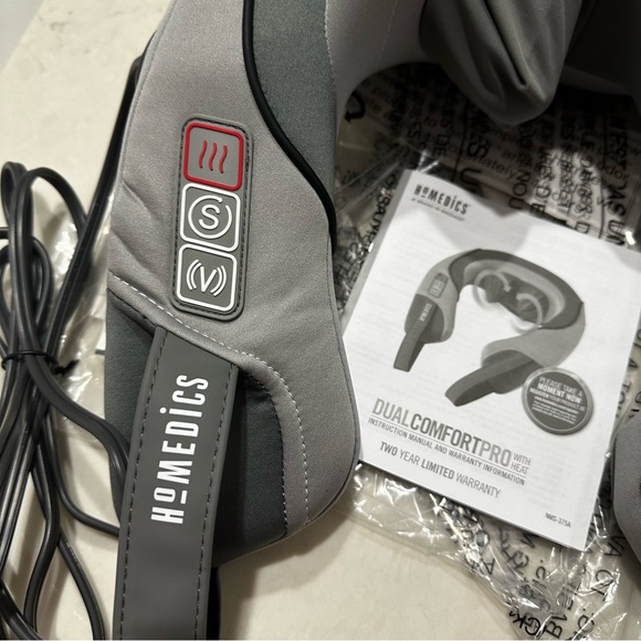 HoMedics Neck Massager DUAL COMFORT PRO Shiatsu and Vibration with Heat - Picture 7 of 16